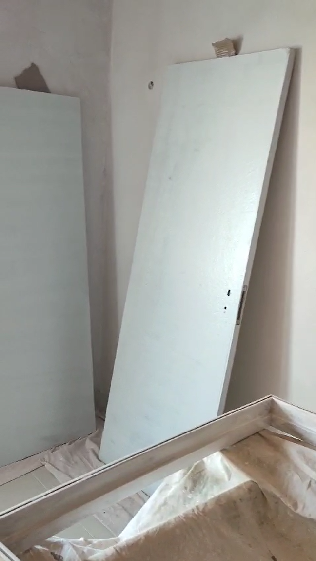 Doors and frame painting