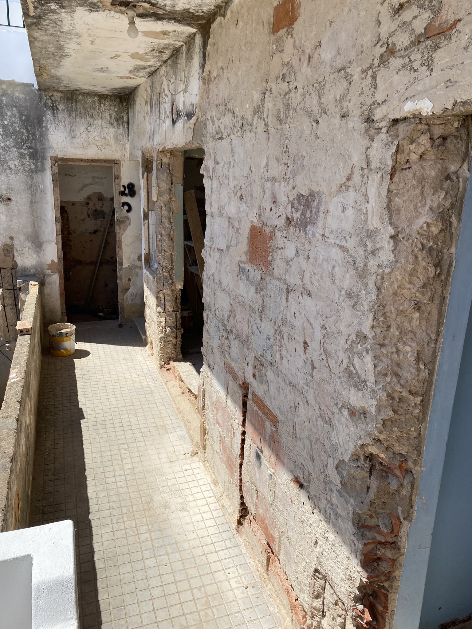 First Floor entrance restauration