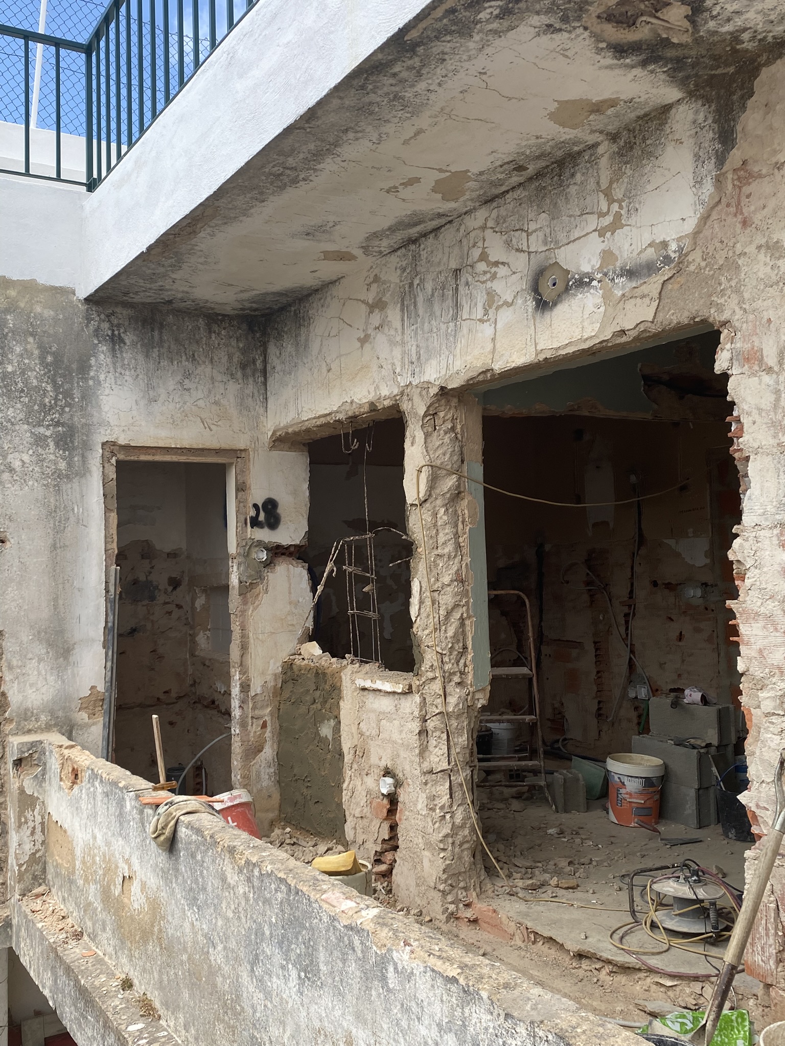 First Floor entrance restauration