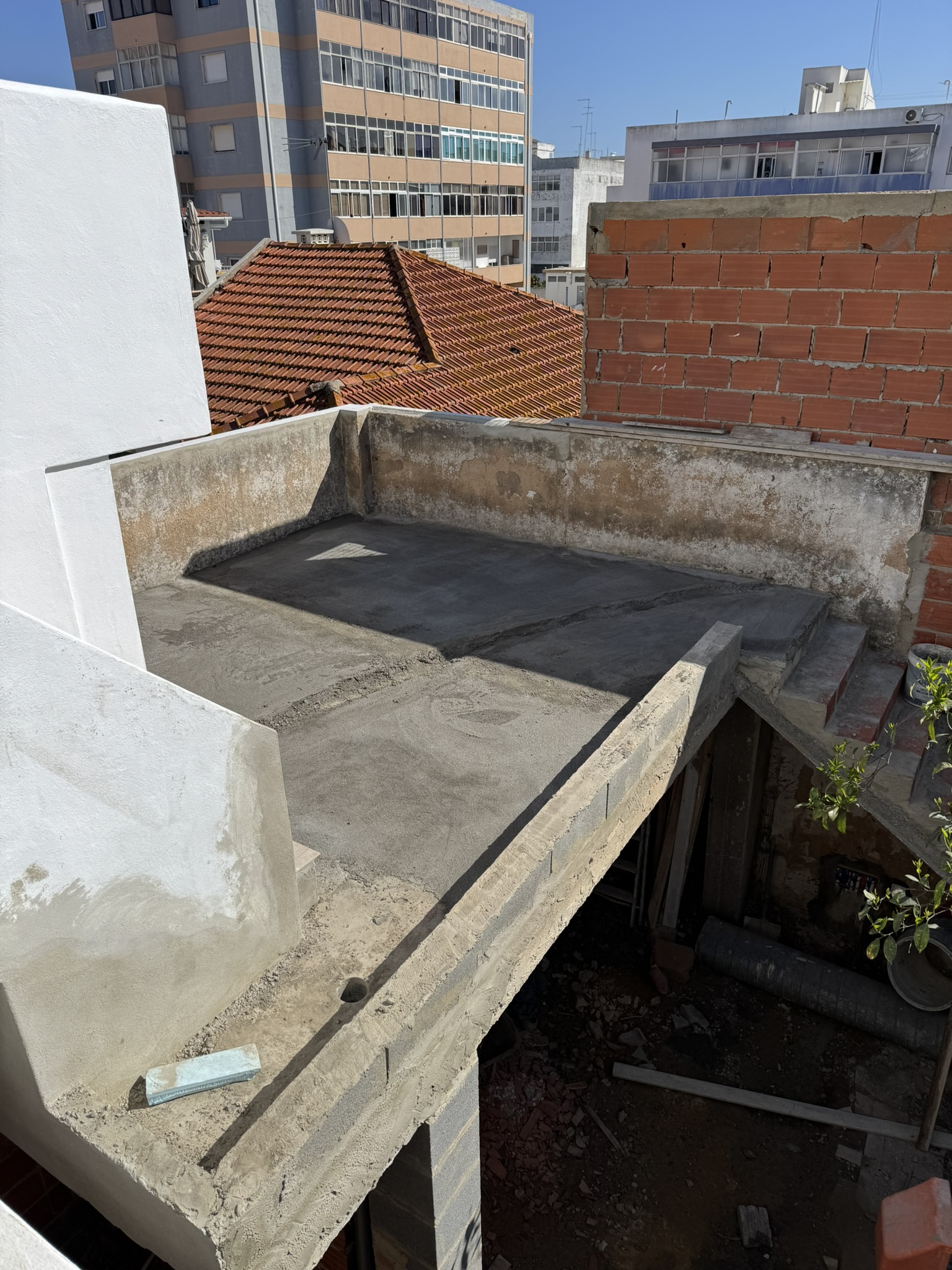 Mezzanine poured concrete