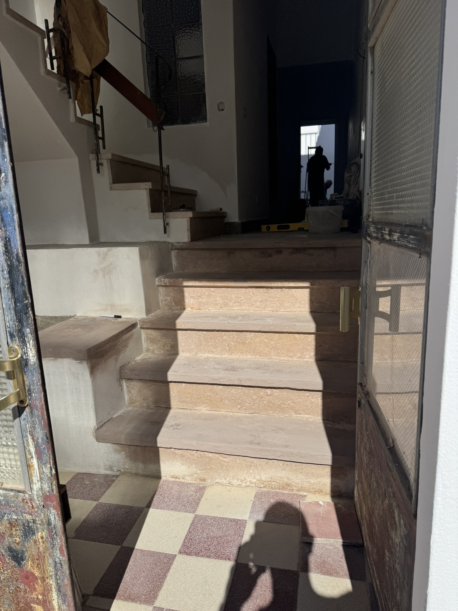 House entrace stairs reestablished